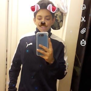 Meet your Posher, Jose